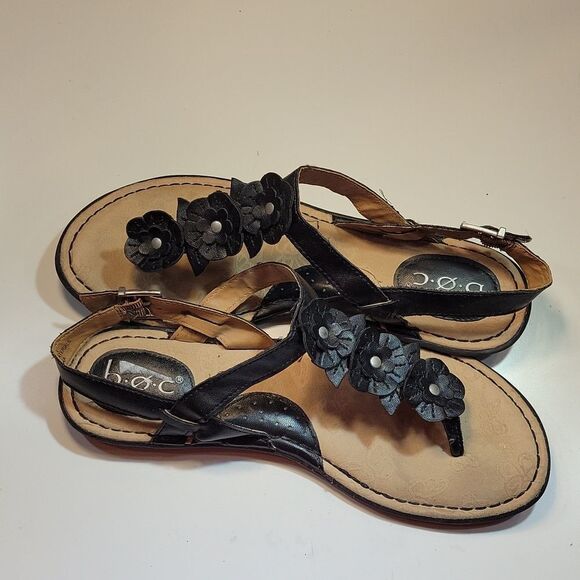 BOC LEATHER FLOWER ACCENT PATTERN ANKLE STRAP THONG WOMEN"S SANDAL - Picture 6 of 16